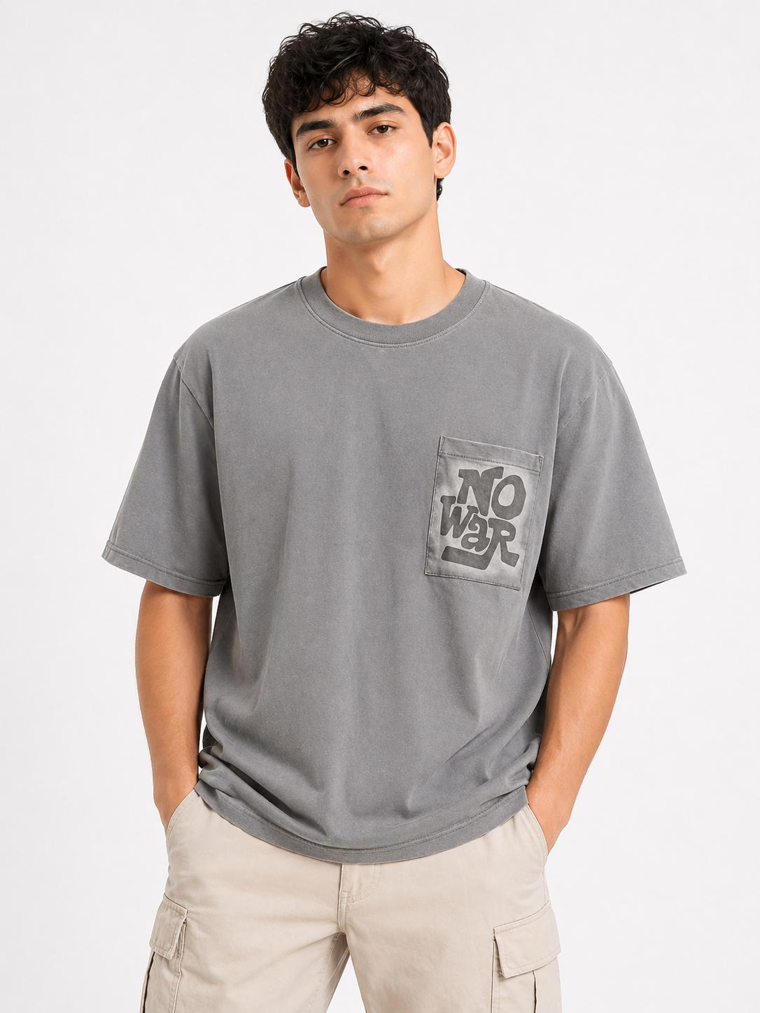 Premium Graphic Pocket Tee with Urban Style in Grey for Men
